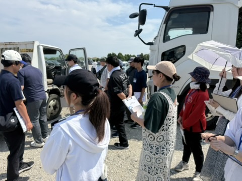 地域防災減災センターが主導する「信州の防災学」は多くの防災士を輩出しています。そのカリキュラムのオプション企画として能登を訪ねてきました。